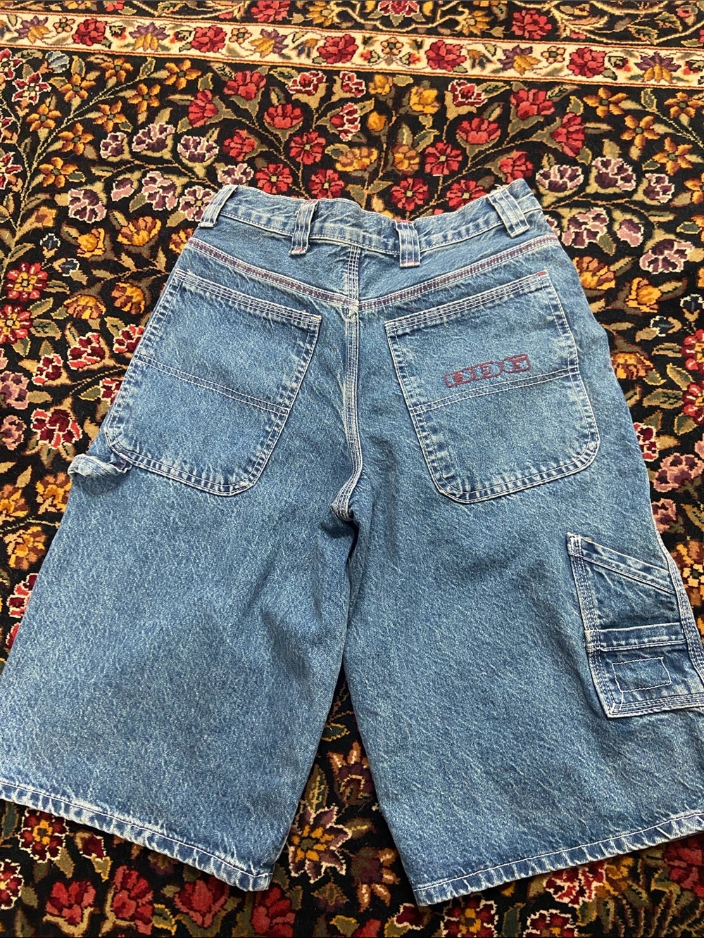 BDG Urban Outfitters Light Wash Denim Shorts - Blue - Picture 3 of 6